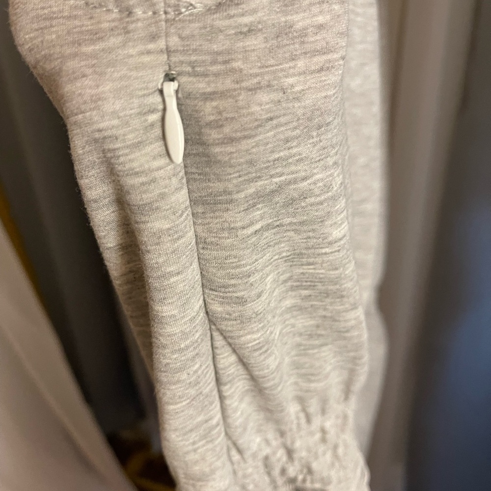 Jumpsuit - Picture 3 of 4